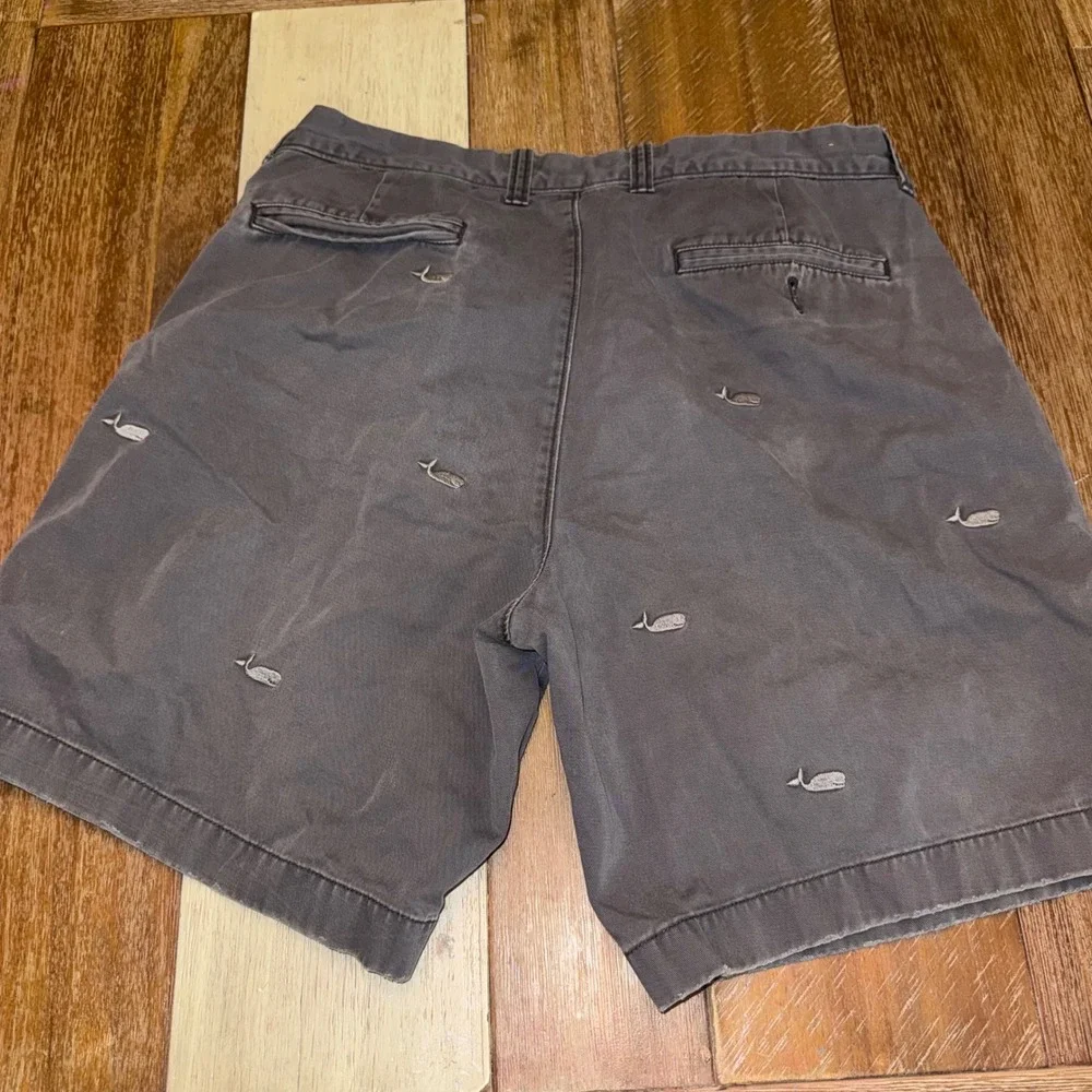 J. Crew Chino Shorts Mens 38 Grey Excellent Whale Embroidered Critter Twill